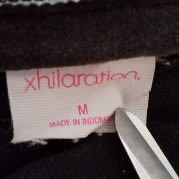 Vintage Xhilaration Black Polkadot Padded One Piece Swimsuit. Women's Medium - Picture 3 of 4